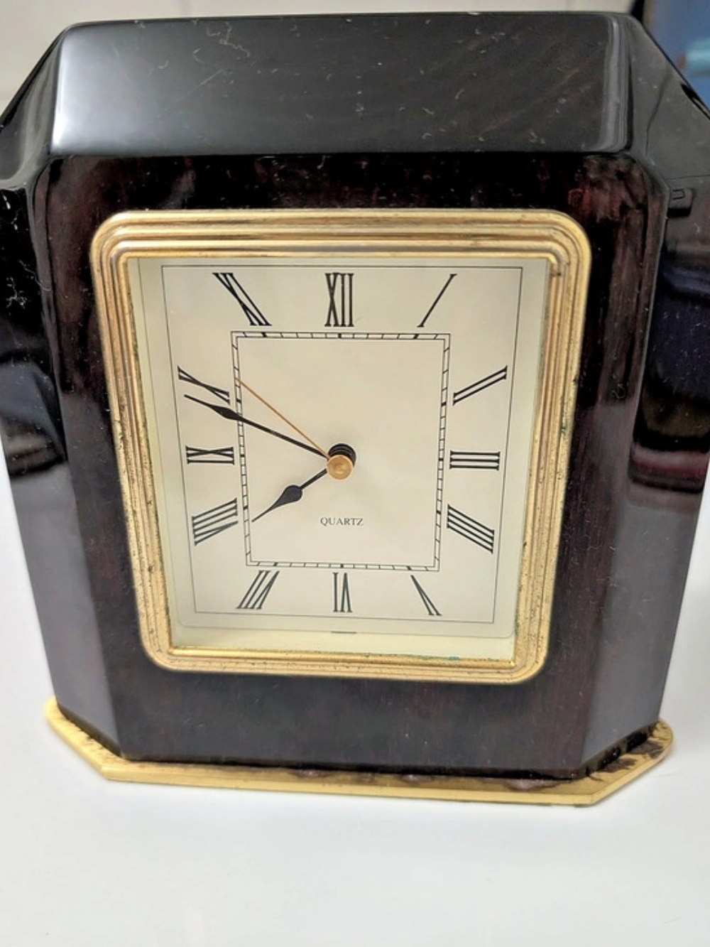 Vintage Roman Numeral Mantel Clock Black & Brown